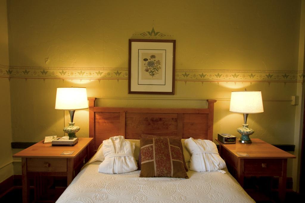Mcmenamins Edgefield Hotel Troutdale Phòng bức ảnh