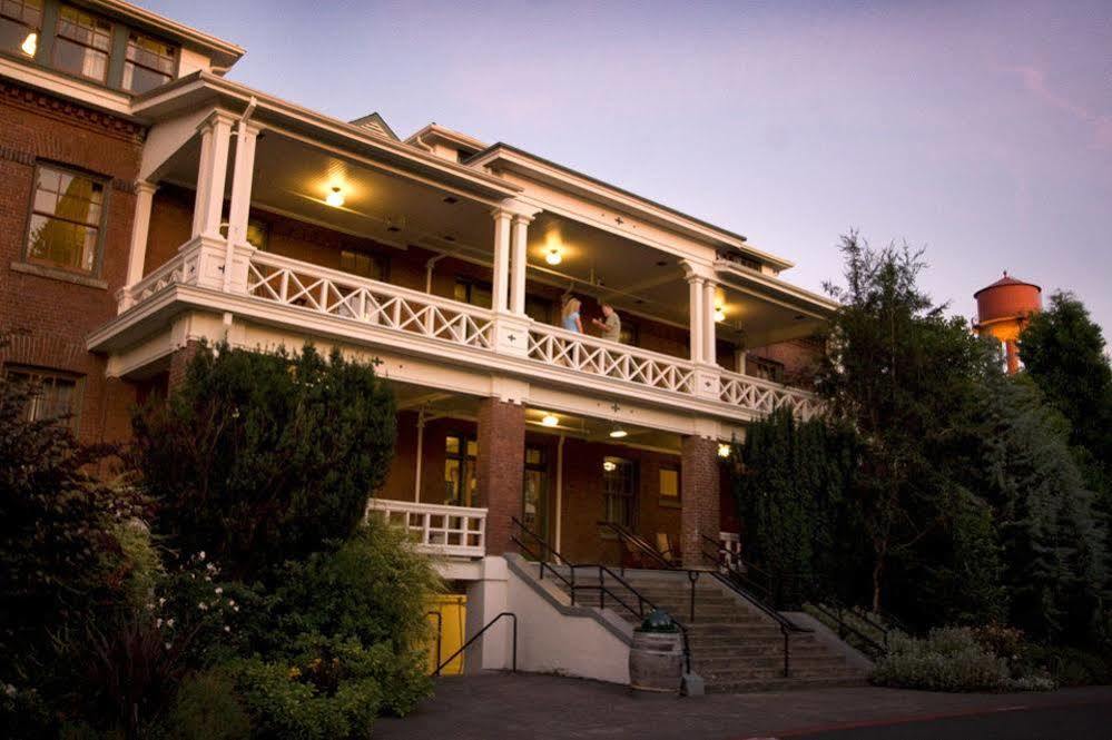 Mcmenamins Edgefield Hotel Troutdale Ngoại thất bức ảnh